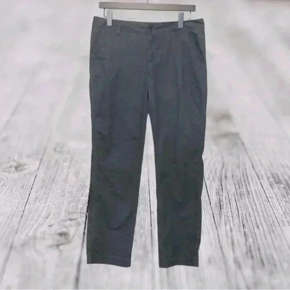 Eddie Bauer Hi-rise women’s NWOT Blue /Gray Lightweight Straight Leg Pants - Picture 1 of 14